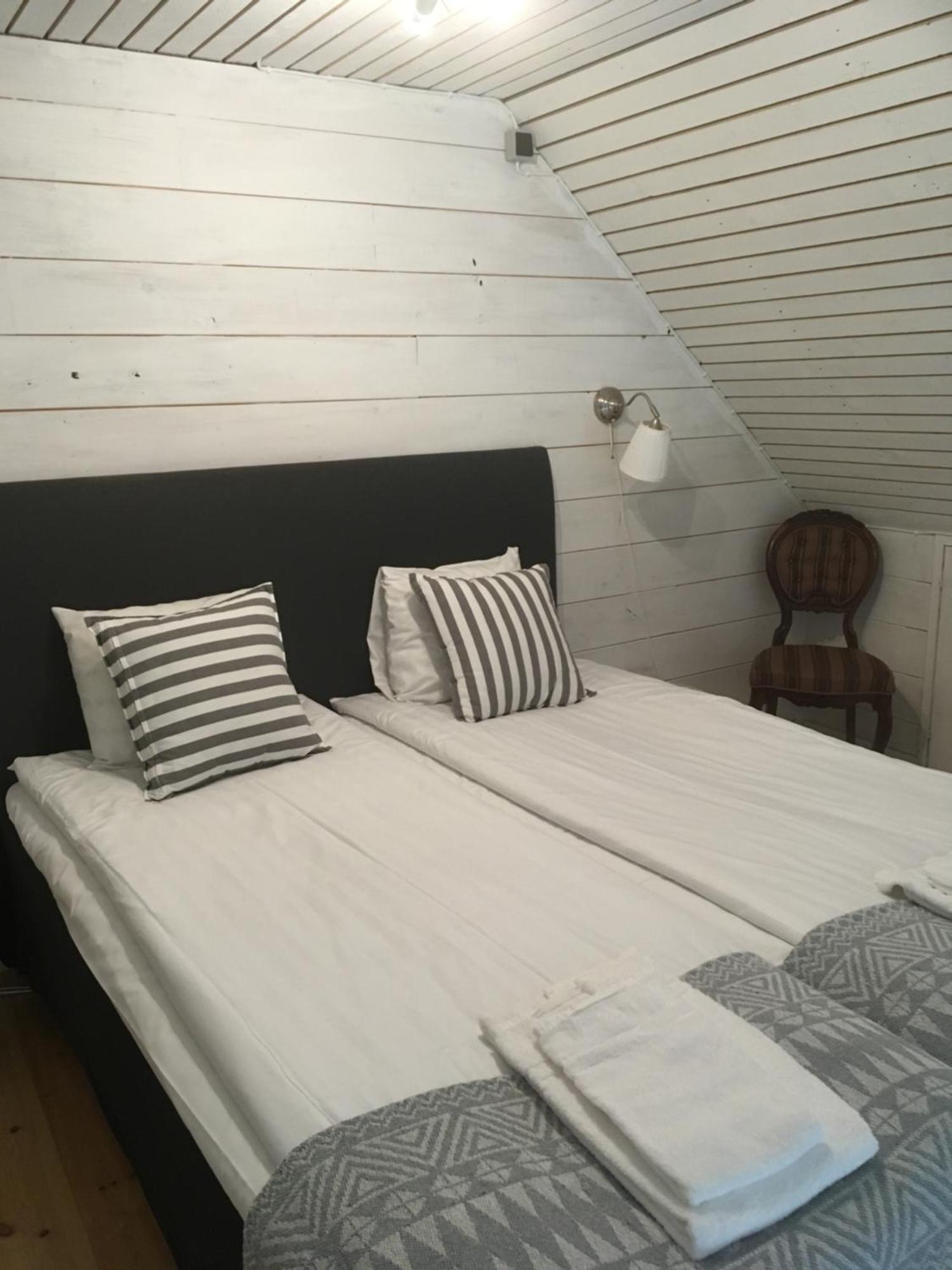 Brogard Bed & Breakfast Фалкенберг Екстериор снимка